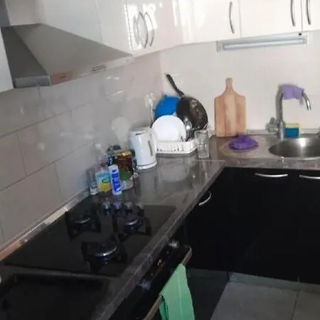 Apartman 2 - Double With Shared Bathroom 1 - 8