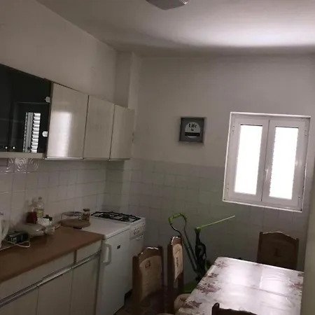 شقة 2 - Double With Shared Bathroom 1 - 8